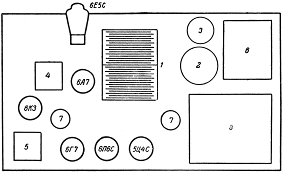 Расположение ламп и деталей на шасси приемника 'Восток-49'